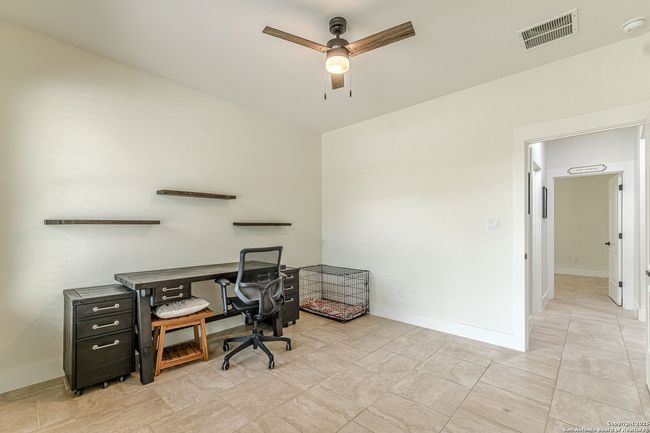 114 Mokukua Lane, House other with 3 bedrooms, 3 bathrooms and null parking in Bastrop TX | Image 34