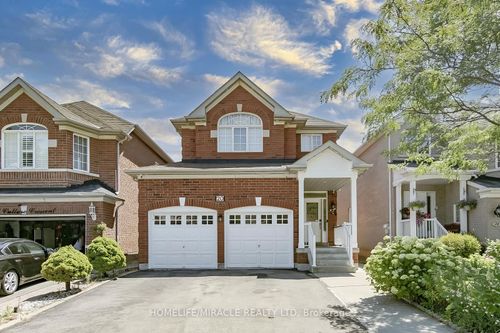 20 Culture Cres, Brampton, ON, L6X4V4 | Card Image