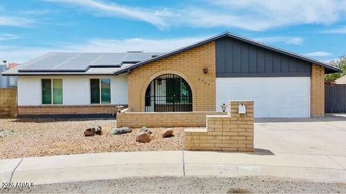 3164 W Meadow Dr, Phoenix, AZ, 85053-1848 | Card Image