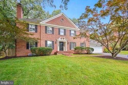 1210 Suffield Dr, Mclean, VA, 22101-2347 | Card Image