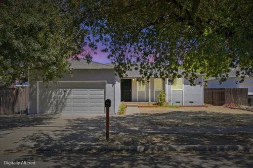 1909 Evergreen Ave, Modesto, CA, 95350-3729 | Card Image