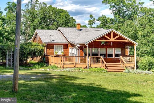 2040 Panorama View Dr, STANLEY, VA, 22851-2519 | Card Image