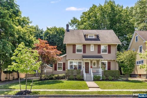 214 Alexander Ave, Montclair, NJ, 07043-1509 | Card Image