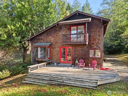 14855 Phelps Rd Ne, Bainbridge Island, WA, 98110-4145 | Card Image