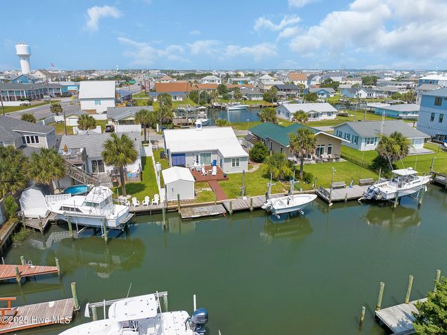 104 Bay View Blvd, House other with 3 bedrooms, 3 bathrooms and 1 parking in Atlantic Beach NC | Image 45