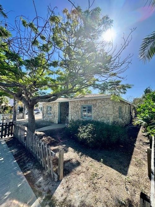 117 Palm Ave, ANNA MARIA, FL, 34216 | Card Image