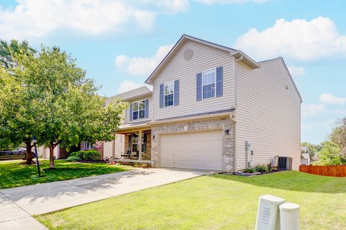 17147 Linda Way, Noblesville, IN, 46062-7128 | Card Image