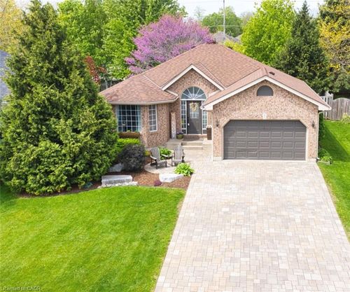 7 Spruce Grove Crt, Port Dover, ON, N0A1N6 | Card Image