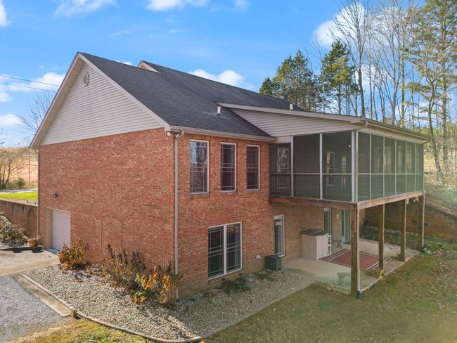 1224 Green Hill Estates Rd, House other with 4 bedrooms, 3 bathrooms and null parking in Monticello KY | Image 31