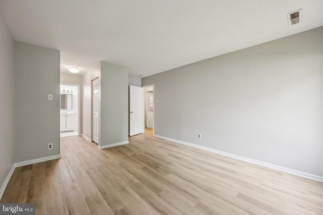 APT-203-3B - 10106 Campus Way S, Condo with 2 bedrooms, 2 bathrooms and null parking in UPPER MARLBORO MD | Image 12