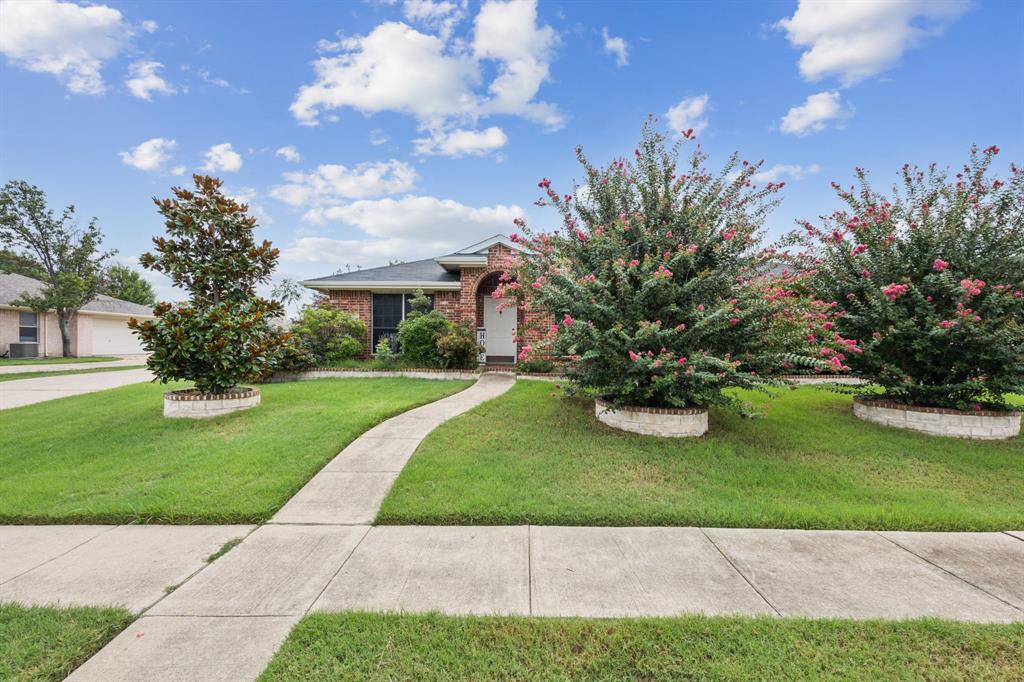 Chisholm Trl, Murphy, TX 75094