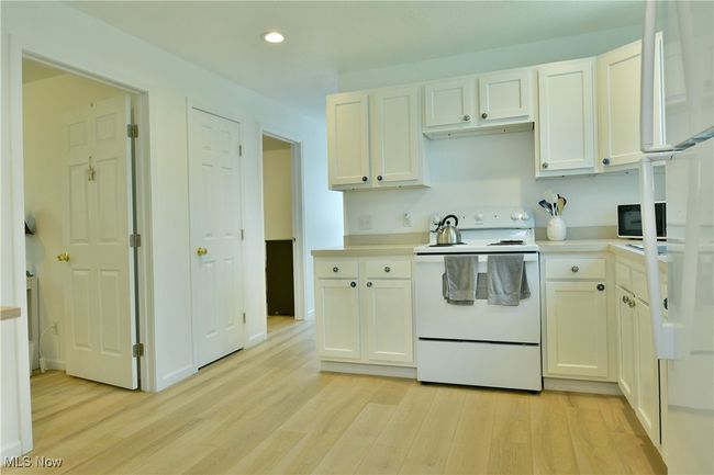1774 Edgewood St Ne, House other with 3 bedrooms, 2 bathrooms and null parking in Warren OH | Image 34