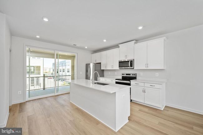 2620 Neabsco Common Pl, Townhouse with 3 bedrooms, 3 bathrooms and null parking in WOODBRIDGE VA | Image 18