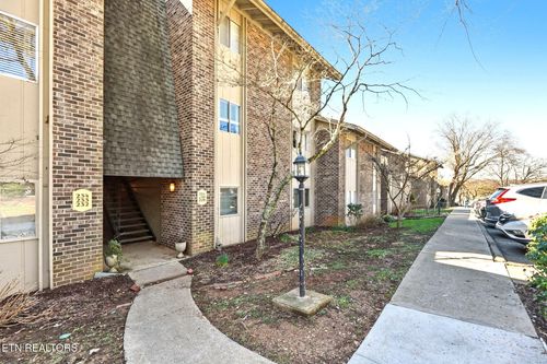 230-3636 Taliluna Ave, Knoxville, TN, 37919-7813 | Card Image
