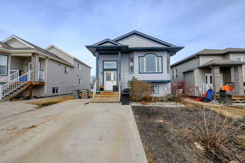 11514 75 Ave, Grande Prairie, AB, T8W0J4 | Card Image