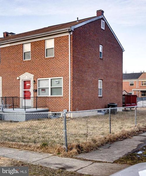 783 Seawall Rd, ESSEX, MD, 21221-3940 | Card Image