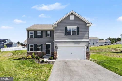 80 Madison Dr, YORK HAVEN, PA, 17370-8952 | Card Image