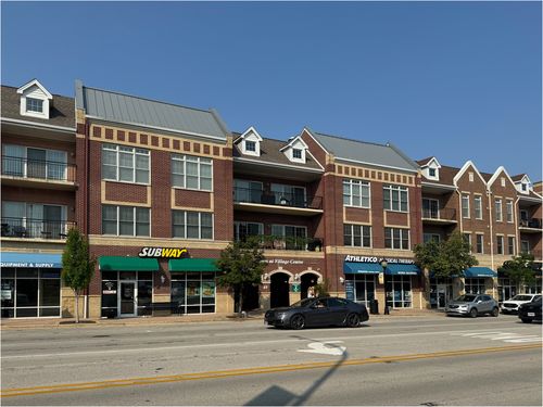 212-40 E Northwest Hwy, Mount Prospect, IL, 60056-3230 | Card Image