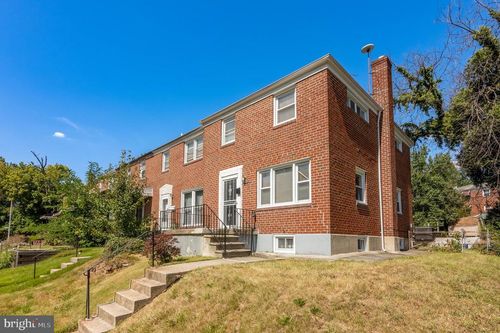 810 Reverdy Rd, BALTIMORE, MD, 21212-3219 | Card Image