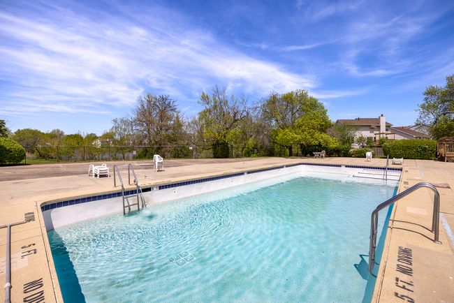 APT-311 - 1475 Rebecca Dr, Condo with 1 bedrooms, 1 bathrooms and 2 parking in Hoffman Estates IL | Image 17
