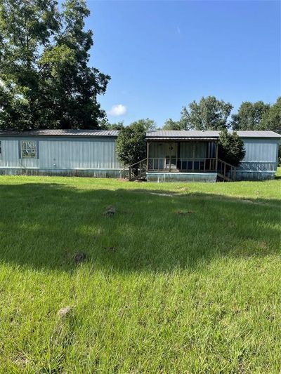 242 S Clyde Clifton Road, House other with 3 bedrooms, 2 bathrooms and null parking in Livingston TX | Image 2