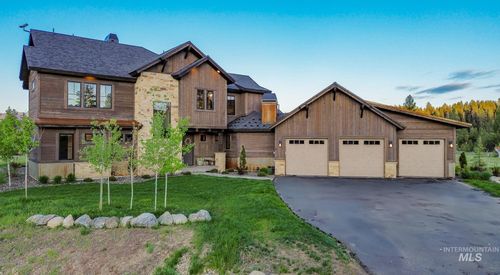 6 Cranesbill Cir, McCall, ID, 83638-1060 | Card Image