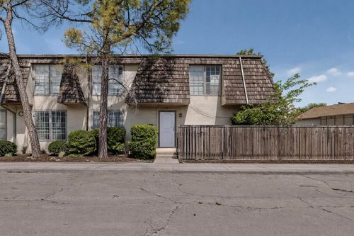 133-8560 Park Lane, Dallas, TX, 75231 | Card Image