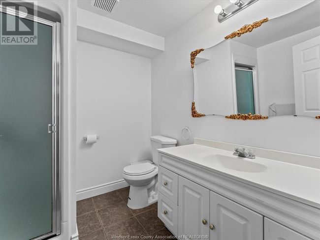 315 Majestic Dr, House other with 4 bedrooms, 4 bathrooms and null parking in Tecumseh ON | Image 34