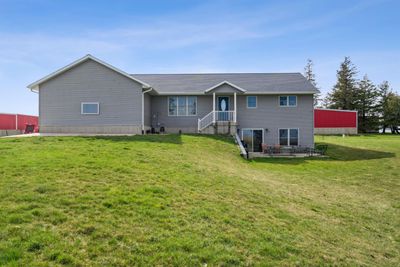 1677 Victor Avenue, Home with 5 bedrooms, 2 bathrooms and null parking in Winthrop IA | Image 1