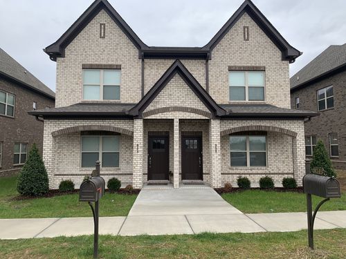 93 Cages Rd, Hendersonville, TN, 37075 | Card Image