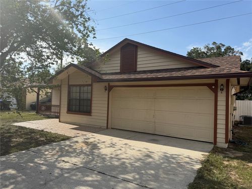 8061 Windy Hill Way, Orlando, FL, 32818-5641 | Card Image