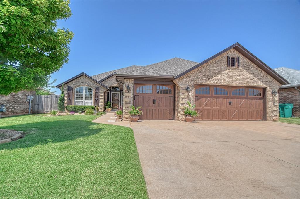 Misty Ln, Oklahoma City, OK 73160