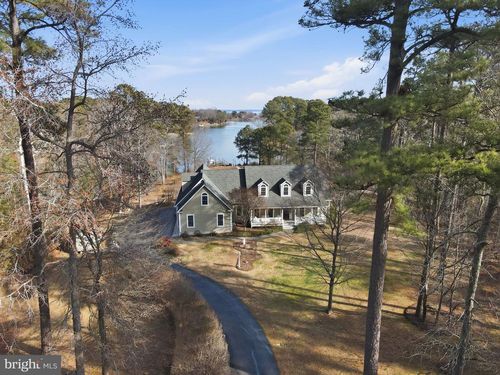 123 Mallard Ct, Montross, VA, 22520-4072 | Card Image