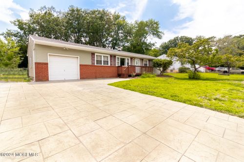 205 Spruce Drive, Brick, NJ, 08723 | Card Image