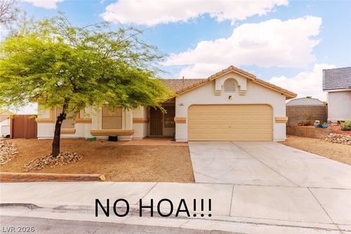 802 Bravado Dr, Henderson, NV, 89002-9623 | Card Image