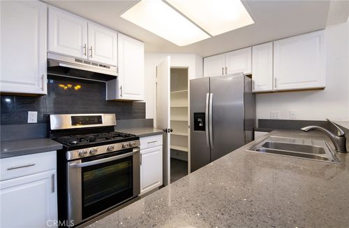 apt-2-7021 Alondra Blvd, Paramount, CA, 90723-3951 | Card Image