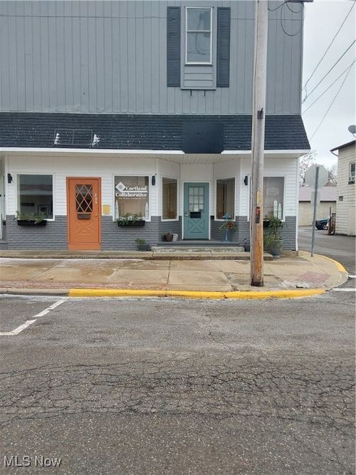 205 W Main St, Cortland, OH, 44410-1433 | Card Image