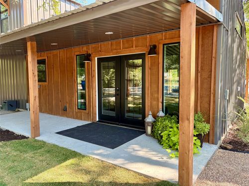 823 County Road 237, Eastland, TX, 76448-7043 | Card Image