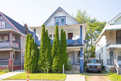 11701 Ablewhite Ave, Cleveland, OH, 44108-1507 | Card Image
