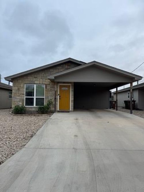 621 Jones St, San Angelo, TX, 76903-3223 | Card Image