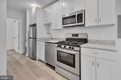 4-1353 Nicholson St Nw, WASHINGTON, DC, 20011-2833 | Card Image