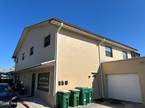 565 Jackson Ave, Satellite Beach, FL, 32937-2956 | Card Image