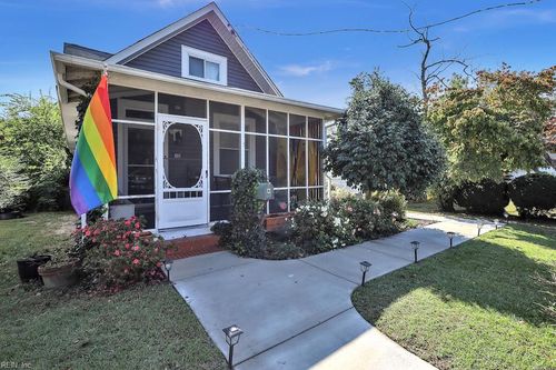 12 N Juniper St, Hampton, VA, 23669-2416 | Card Image