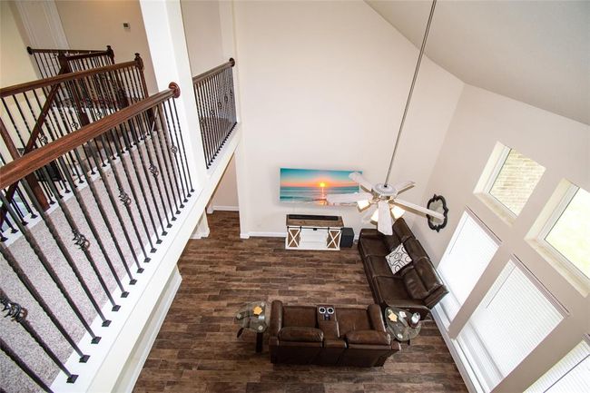 11823 Champions Forest Dr, House other with 4 bedrooms, 4 bathrooms and 7 parking in Mont Belvieu TX | Image 8