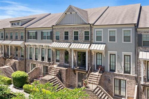 3581 Parkside Way, Brookhaven, GA, 30319-3833 | Card Image