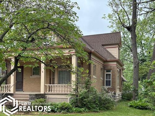 502 E Burlington Ave, Fairfield, IA, 52556-3123 | Card Image