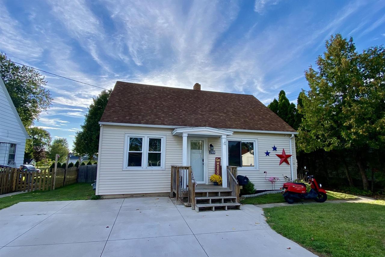 18th St, Menominee, MI 49858