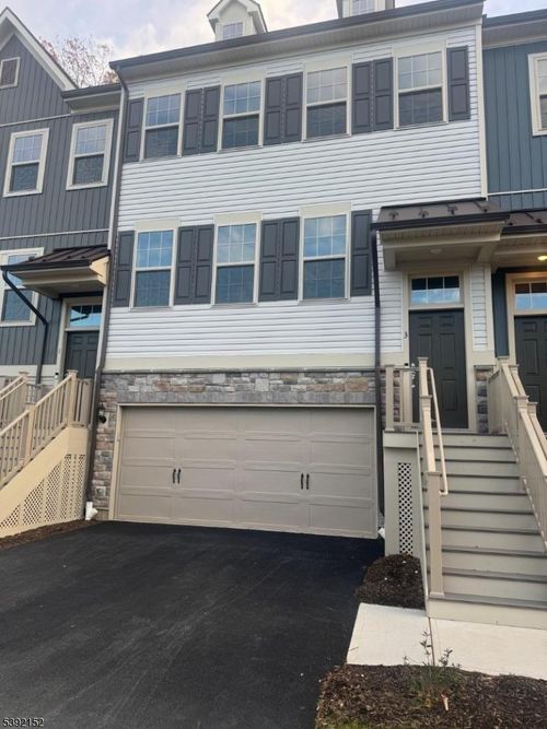 13 General Winds Way, Denville, NJ, 07834-3815 | Card Image