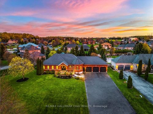 13 Brykman Rd, Thornton, ON, L0L2N2 | Card Image