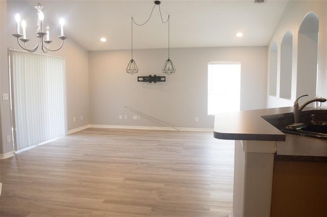 844 Haring Ln, House other with 3 bedrooms, 2 bathrooms and null parking in MOUNT DORA FL | Image 6